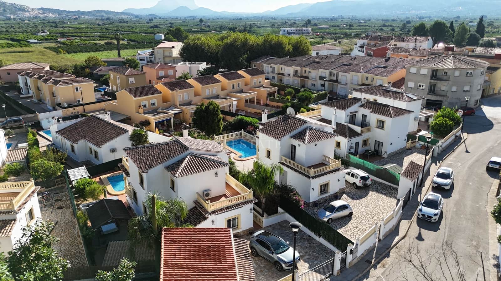3 slaapkamer Villa te koop in Sagra met zwembad garage - € 375.000 (Ref: 10154159)