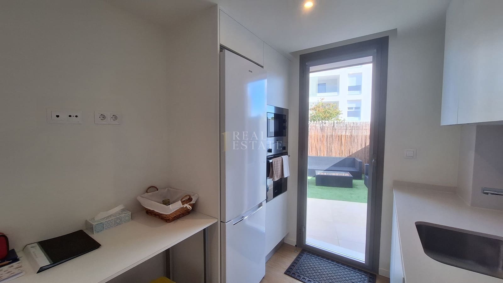 3 slaapkamer Appartement te koop in Denia met zwembad garage - € 469.950 (Ref: 10182148)