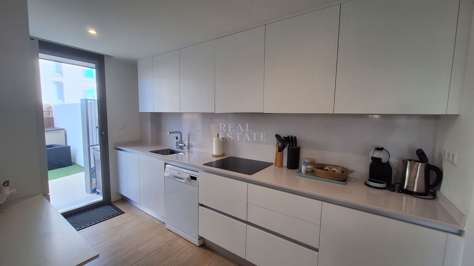 3 slaapkamer Appartement te koop in Denia met zwembad garage - € 469.950 (Ref: 10182148)