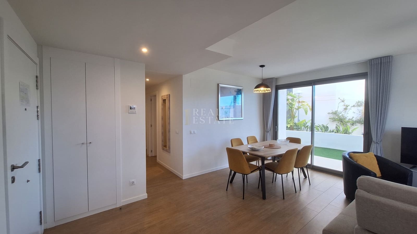 3 slaapkamer Appartement te koop in Denia met zwembad garage - € 469.950 (Ref: 10182148)