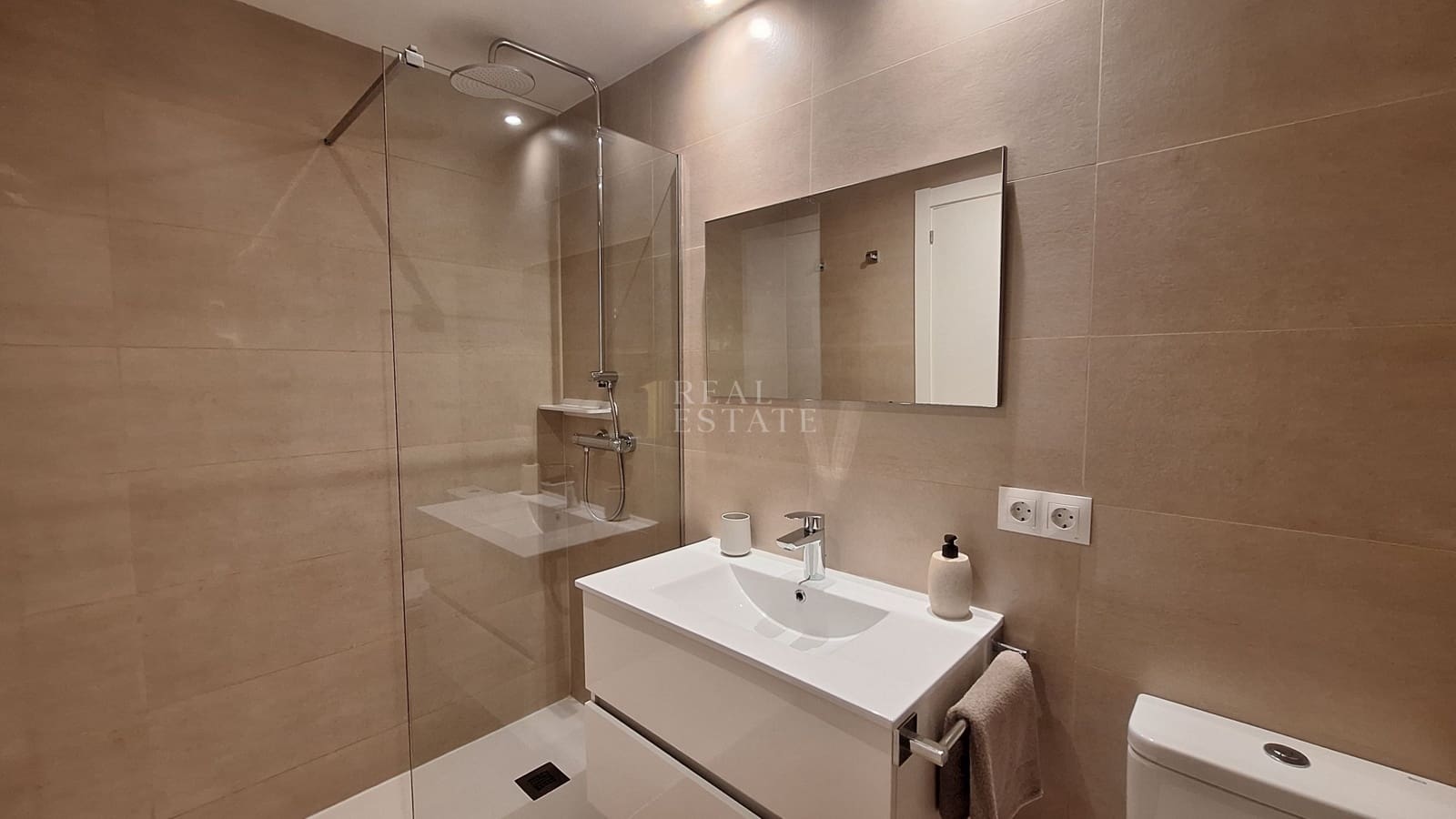 3 slaapkamer Appartement te koop in Denia met zwembad garage - € 469.950 (Ref: 10182148)