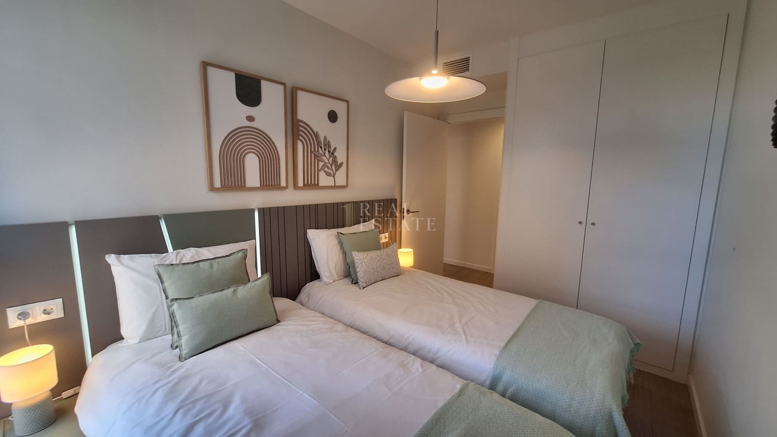 3 slaapkamer Appartement te koop in Denia met zwembad garage - € 469.950 (Ref: 10182148)