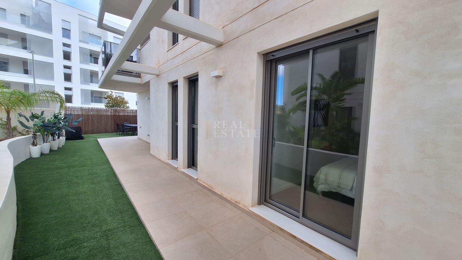 3 slaapkamer Appartement te koop in Denia met zwembad garage - € 469.950 (Ref: 10182148)