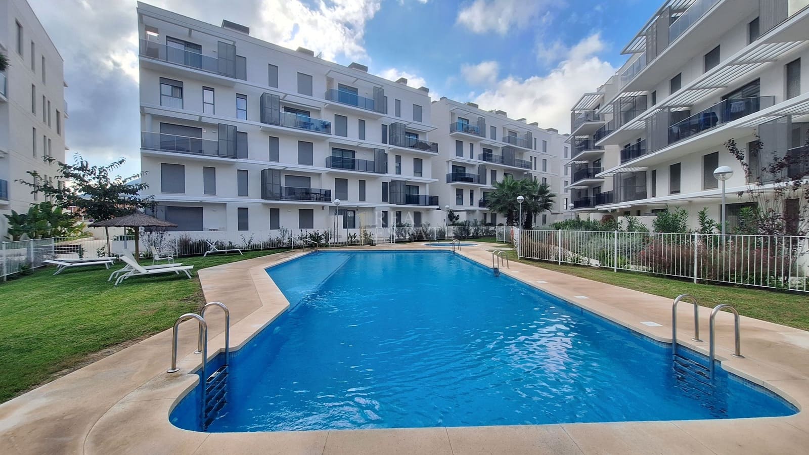 3 slaapkamer Appartement te koop in Denia met zwembad garage - € 469.950 (Ref: 10182148)