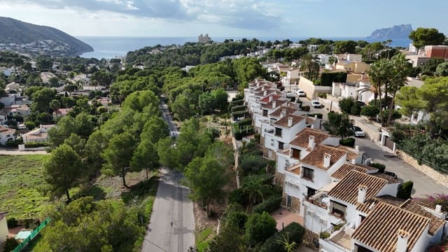 3 sypialnia Willa na sprzedaż w Moraira, Teulada-Moraira z basenem garażem - 359 950 € (Ref: 10183918)