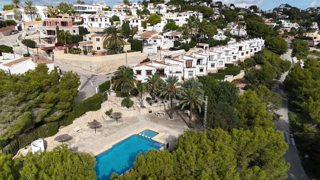 3 sypialnia Willa na sprzedaż w Moraira, Teulada-Moraira z basenem garażem - 359 950 € (Ref: 10183918)