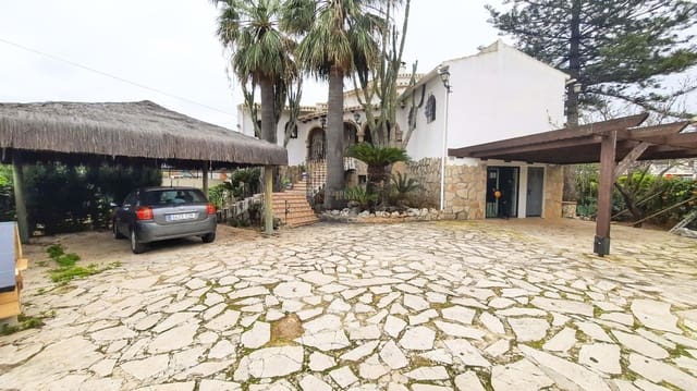 6 sovrum Villa till salu i Javea / Xàbia med pool garage - 850 000 € (Ref: 8555404)