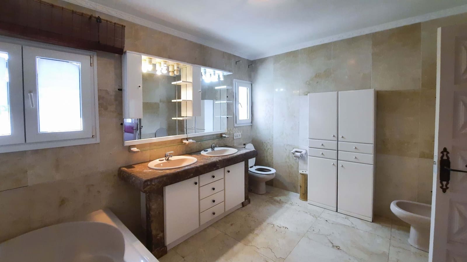 6 sovrum Villa till salu i Javea / Xabia med pool garage - 850 000 € (Ref: 8555404)