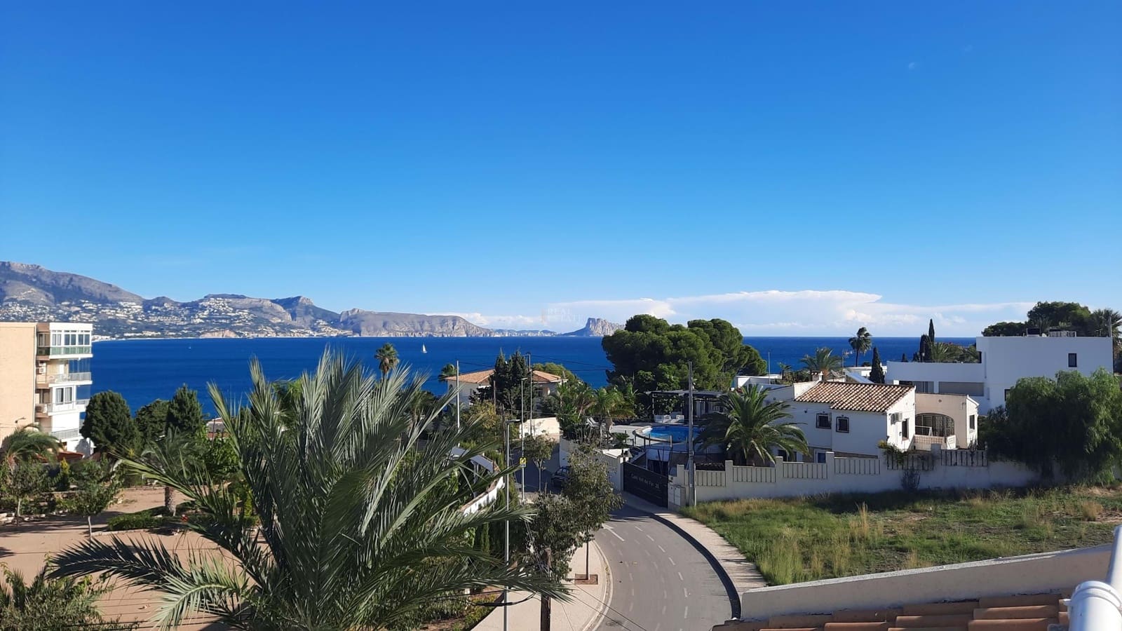 1 bedroom Apartment for sale in Alfaz del Pi / L'Alfas del Pi with pool garage - € 198,000 (Ref: 8555411)