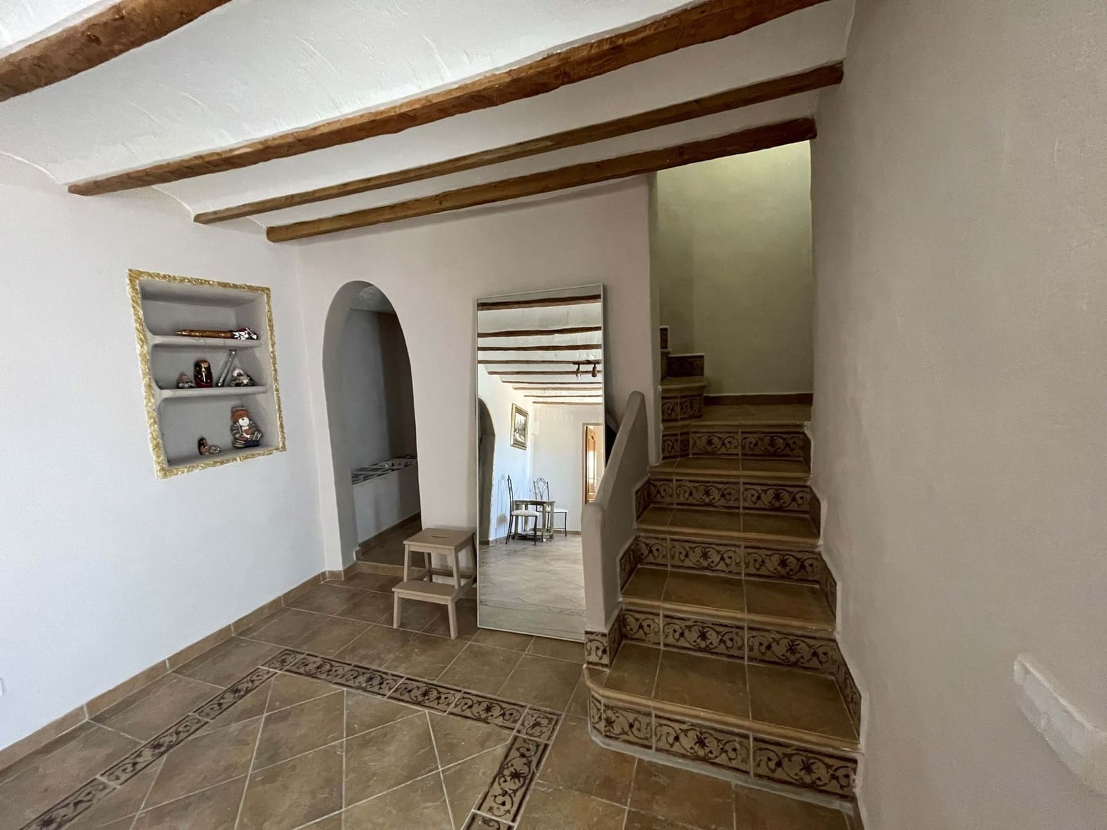 7 bedroom Villa for sale in La Nucia with pool garage - € 2,500,000 (Ref: 8555422)