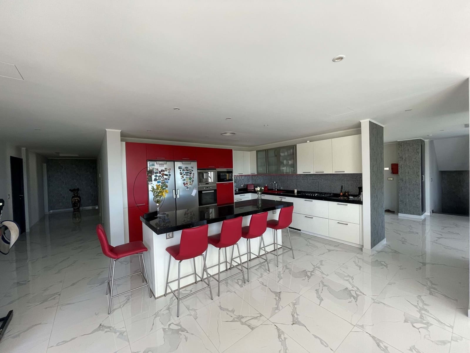 7 bedroom Villa for sale in La Nucia with pool garage - € 2,500,000 (Ref: 8555422)