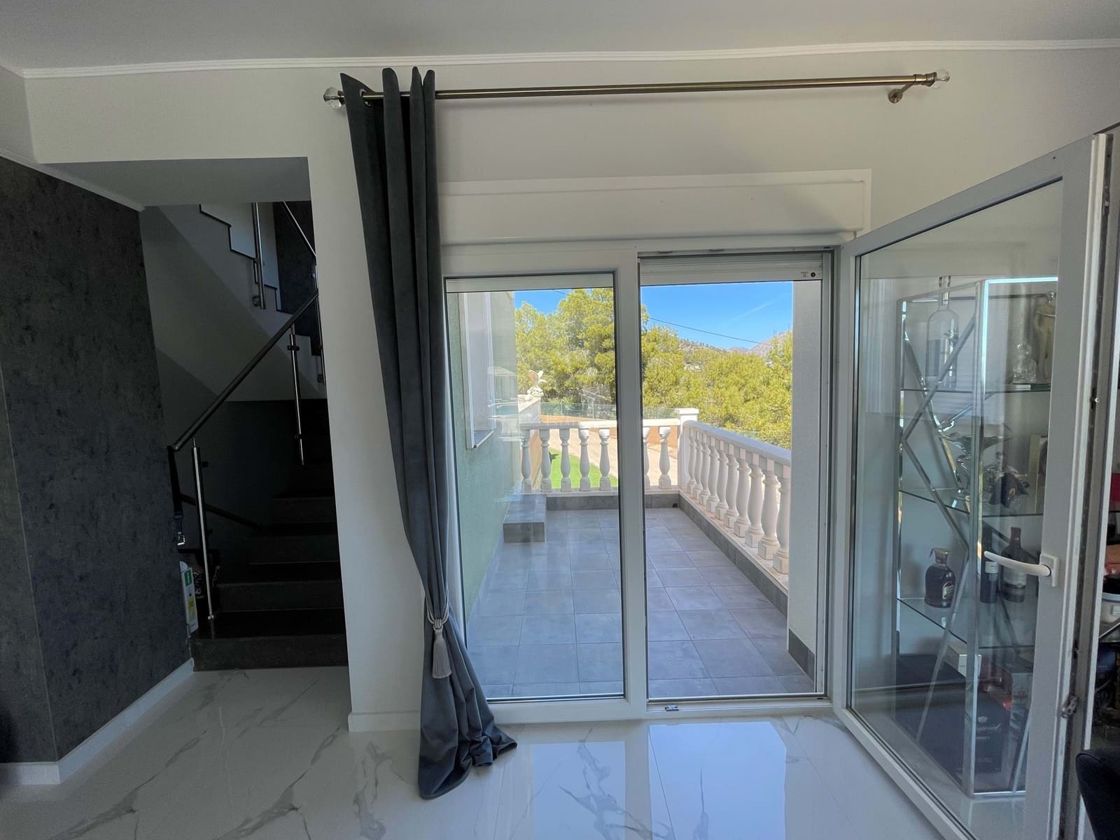 7 bedroom Villa for sale in La Nucia with pool garage - € 2,500,000 (Ref: 8555422)