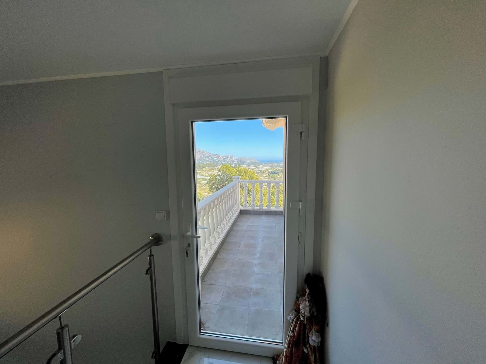 7 bedroom Villa for sale in La Nucia with pool garage - € 2,500,000 (Ref: 8555422)