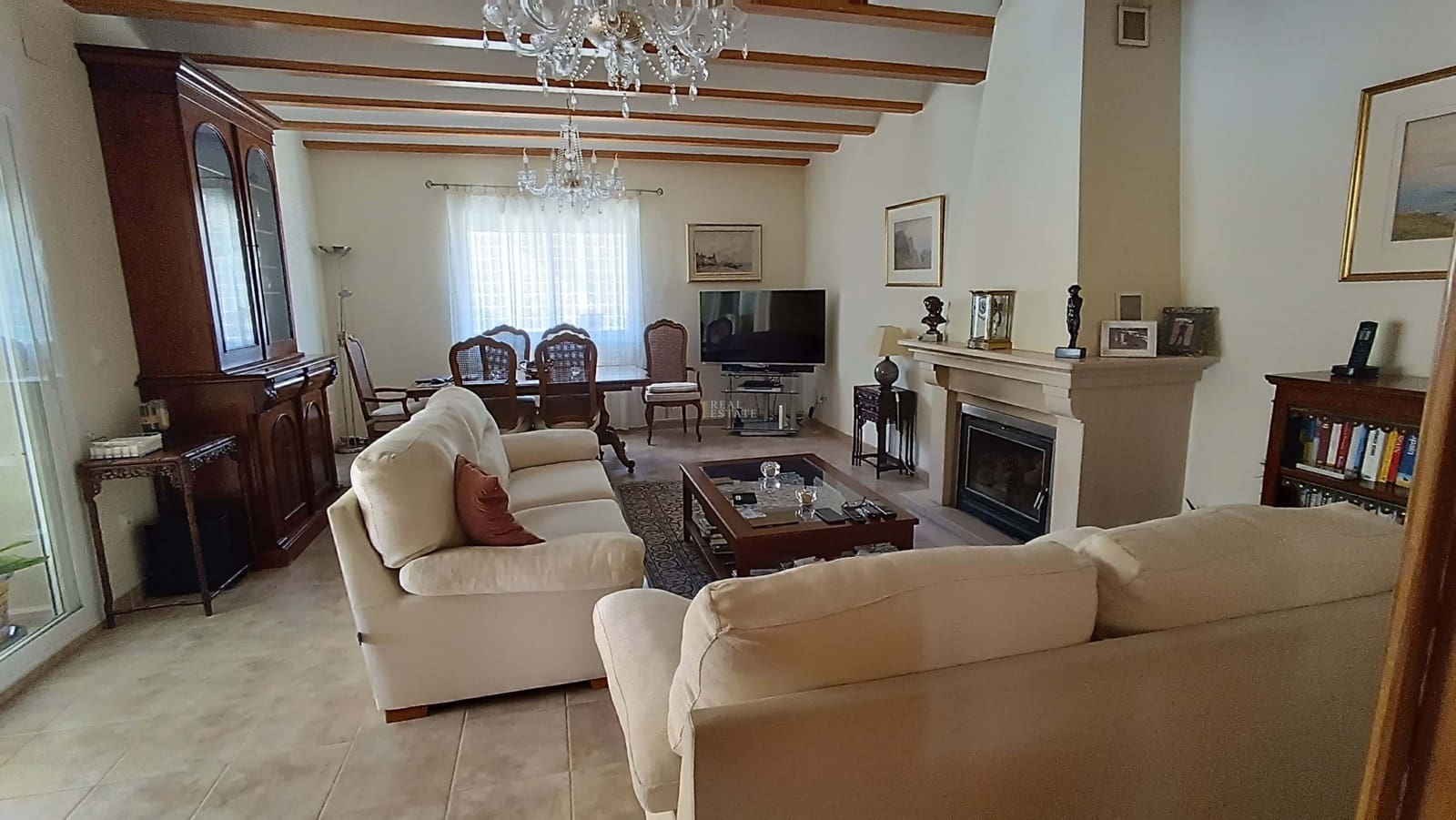 4 bedroom Villa for sale in Barx with pool garage - € 475,000 (Ref: 8555423)