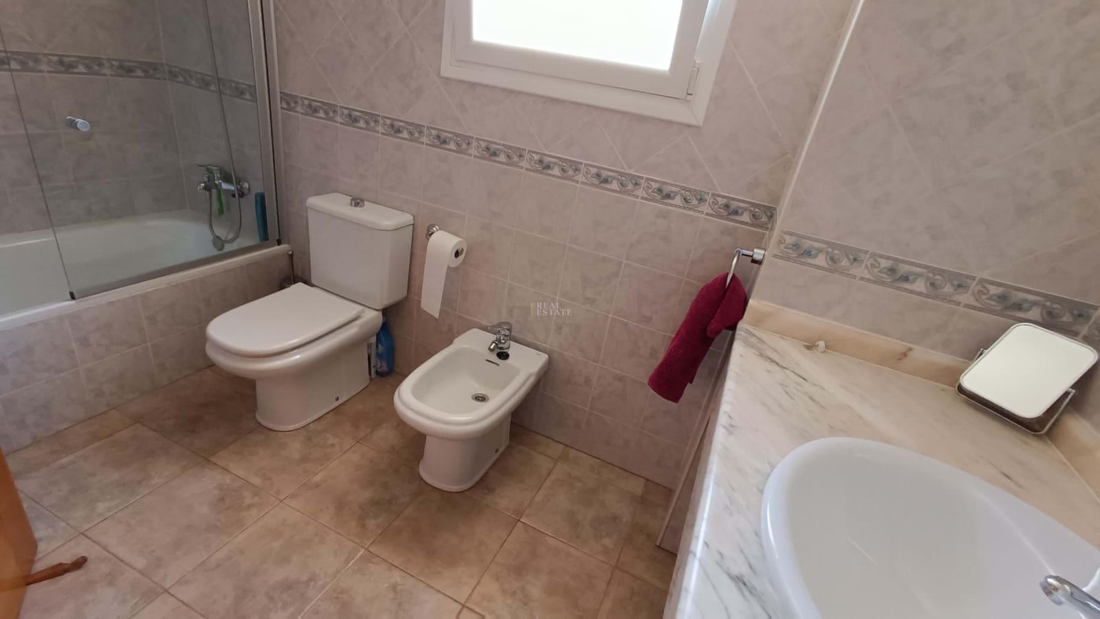 4 bedroom Villa for sale in Barx with pool garage - € 475,000 (Ref: 8555423)