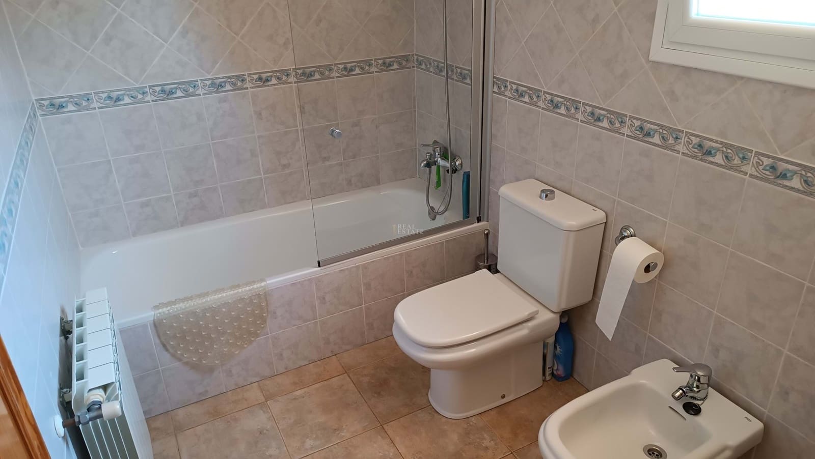 4 bedroom Villa for sale in Barx with pool garage - € 475,000 (Ref: 8555423)