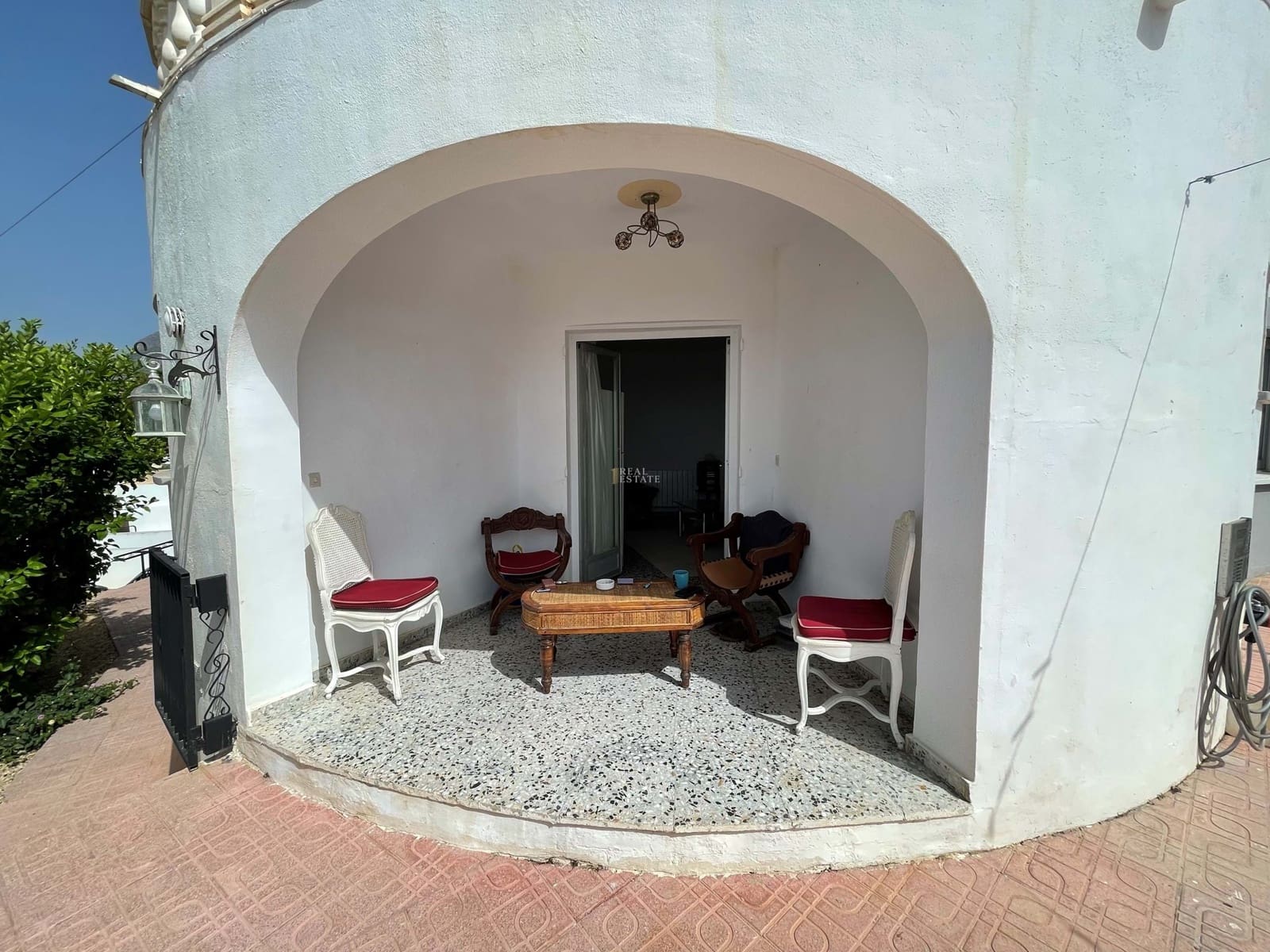 Chalet de 6 habitaciones en La Nucia en venta con piscina garaje - 650.000 € (Ref: 8555442)