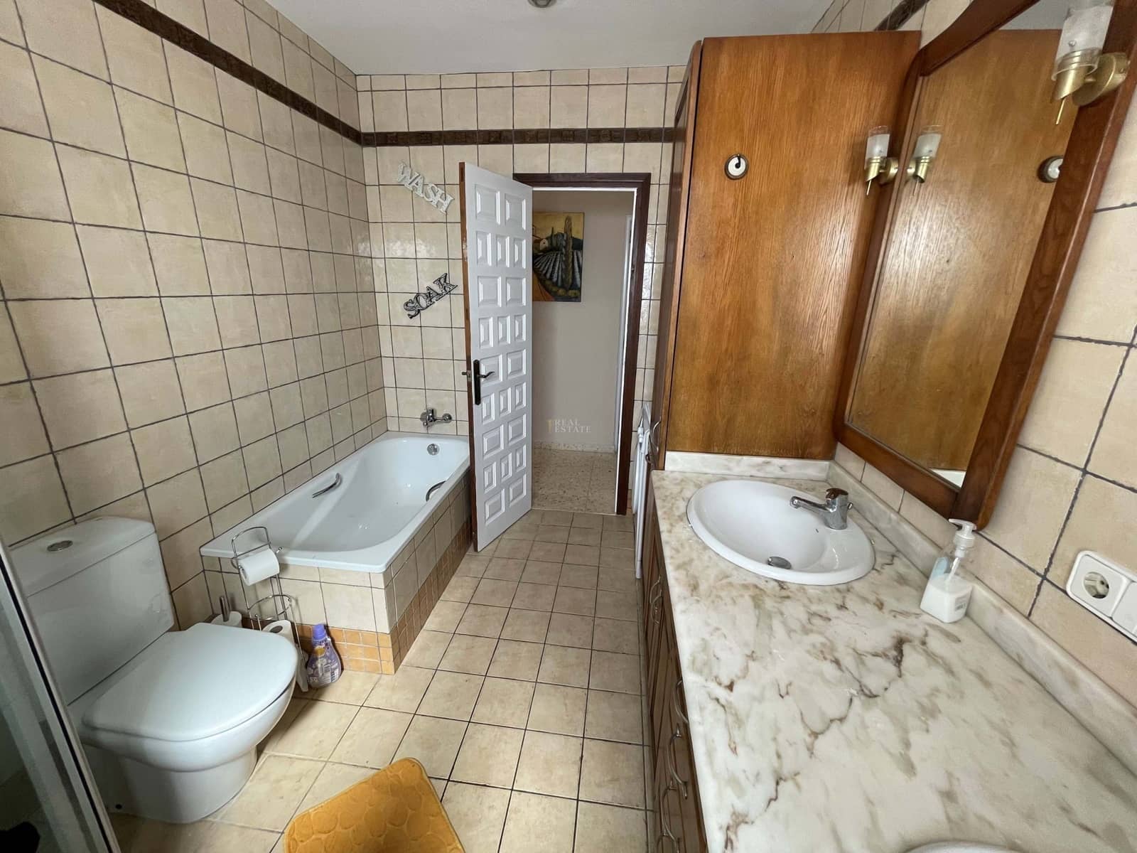 Chalet de 6 habitaciones en La Nucia en venta con piscina garaje - 650.000 € (Ref: 8555442)