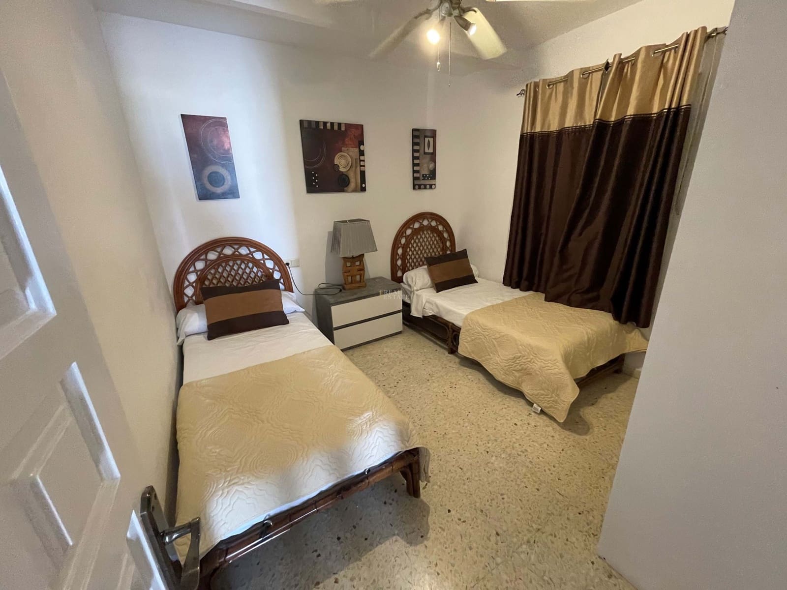 Chalet de 6 habitaciones en La Nucia en venta con piscina garaje - 650.000 € (Ref: 8555442)