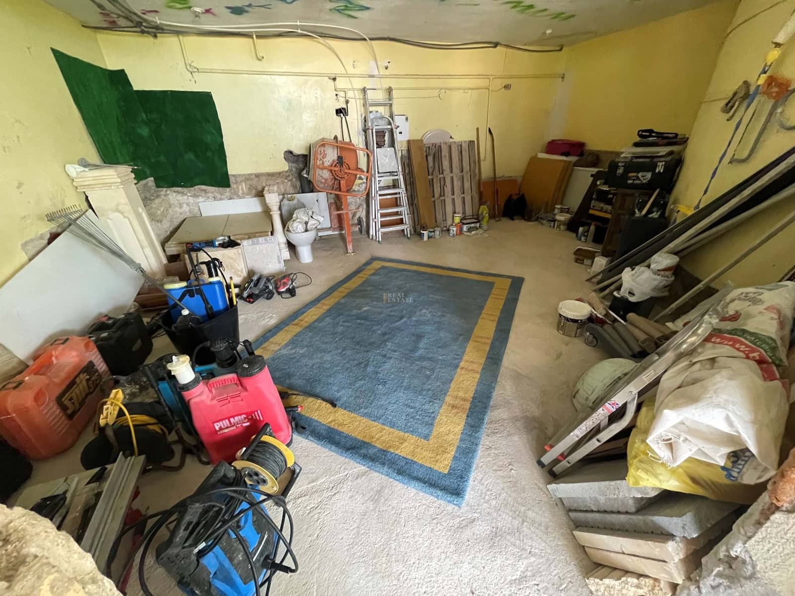 Chalet de 6 habitaciones en La Nucia en venta con piscina garaje - 650.000 € (Ref: 8555442)