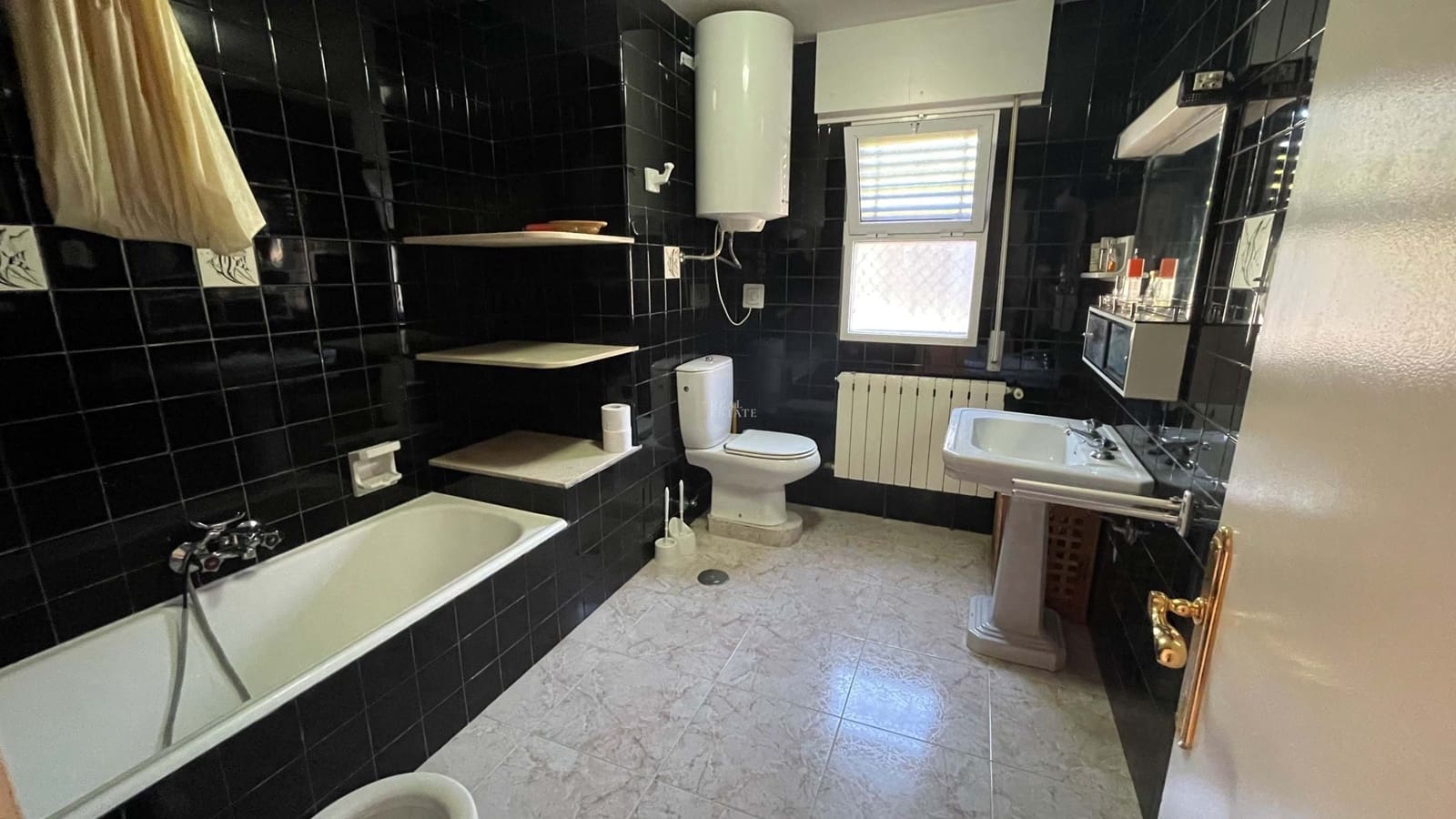 5 chambre Villa/Maison à vendre à La Nucia avec piscine garage - 750 000 € (Ref: 8555448)