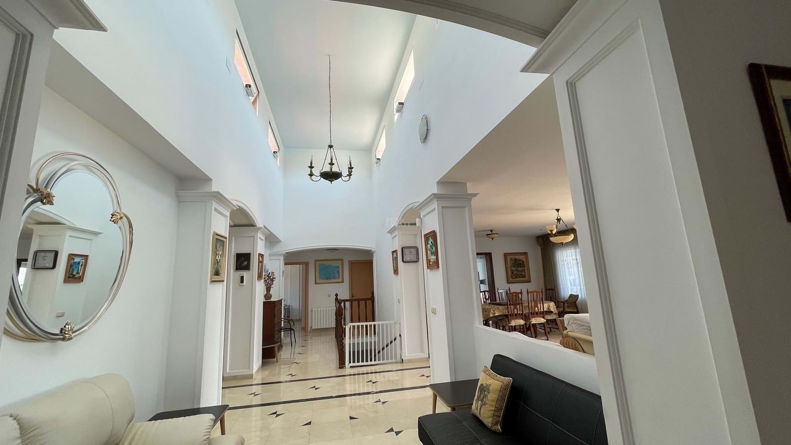 4 bedroom Villa for sale in Alfaz del Pi / L'Alfas del Pi with pool garage - € 1,250,000 (Ref: 8555459)