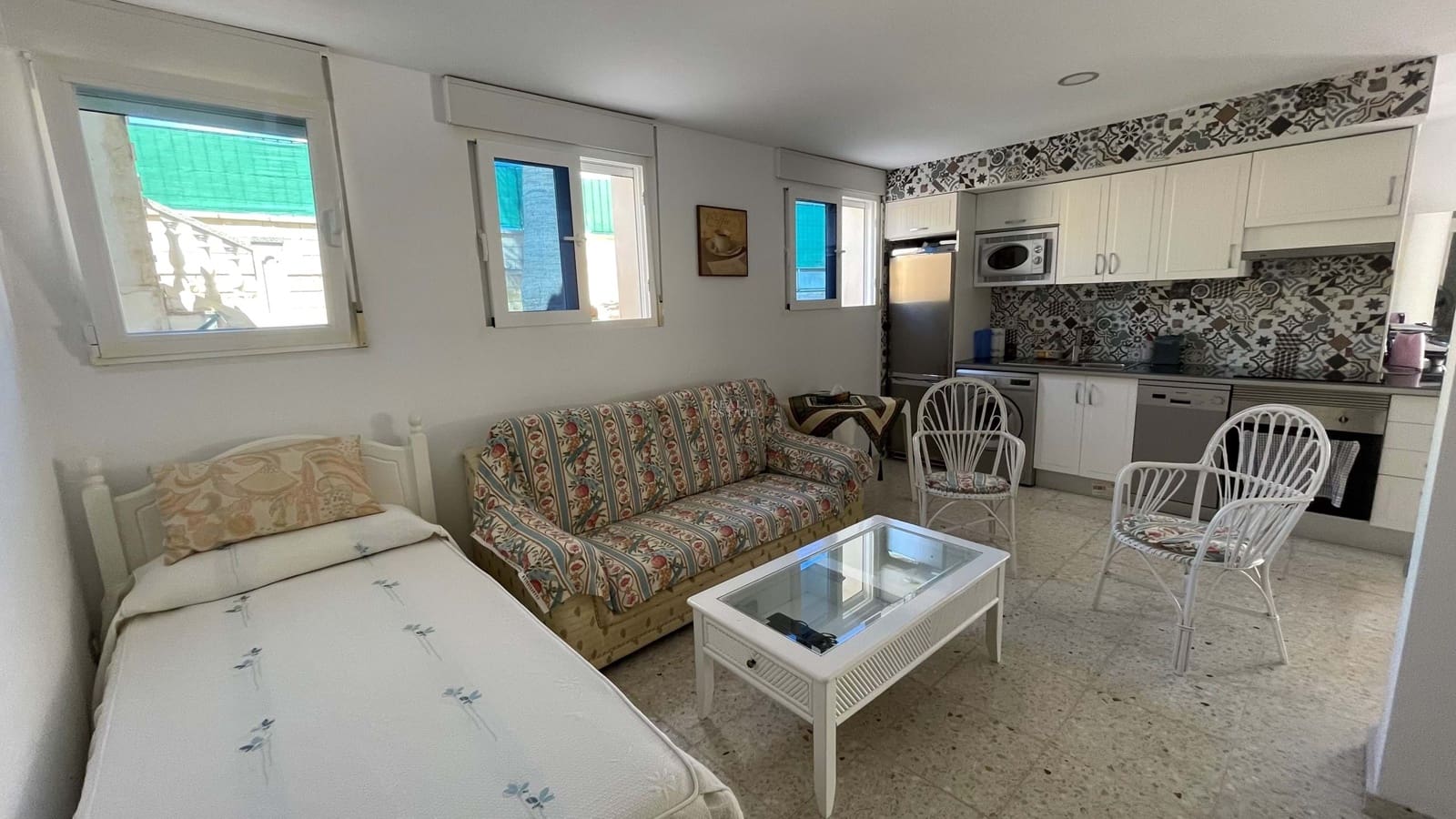 4 bedroom Villa for sale in Alfaz del Pi / L'Alfas del Pi with pool garage - € 1,250,000 (Ref: 8555459)