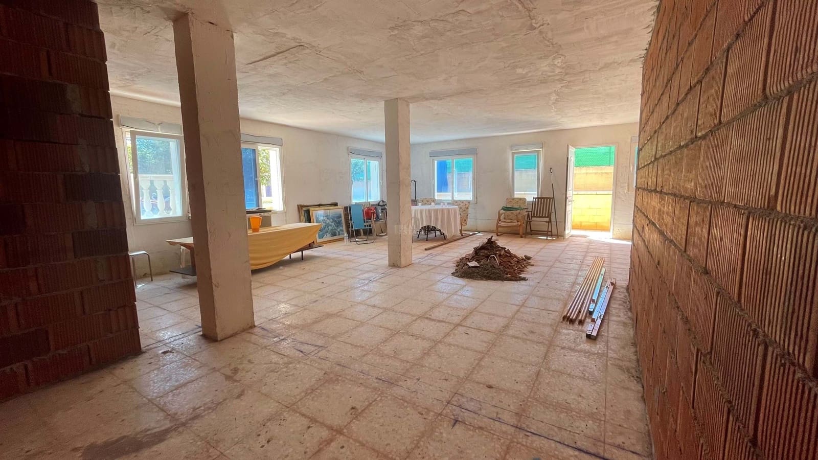 4 bedroom Villa for sale in Alfaz del Pi / L'Alfas del Pi with pool garage - € 1,250,000 (Ref: 8555459)