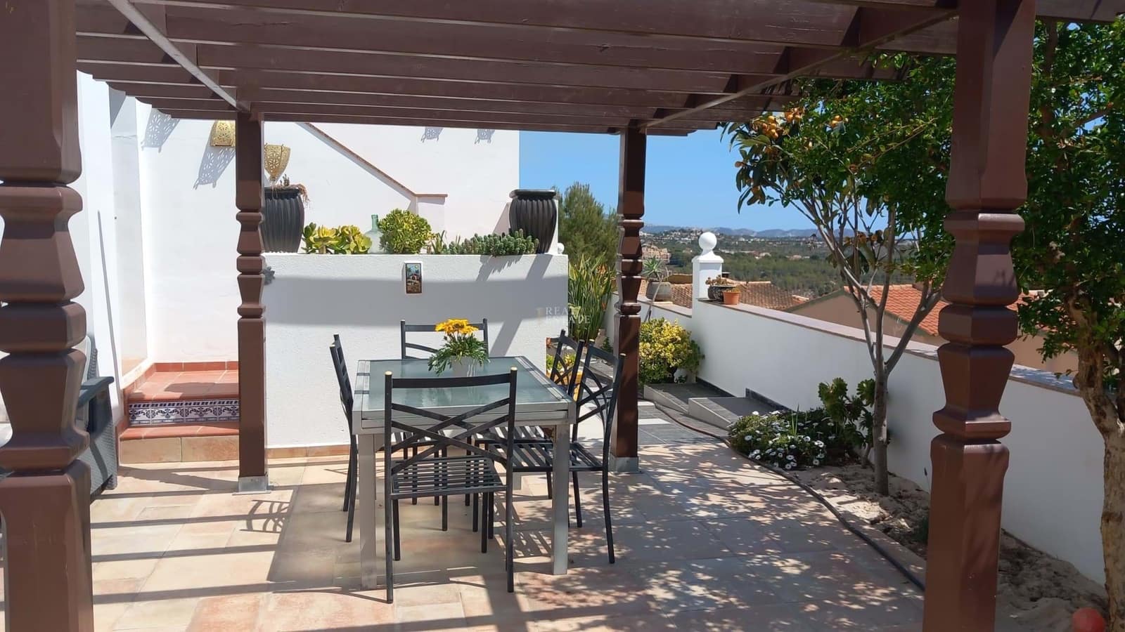 Chalet de 7 habitaciones en Calpe / Calp en venta con piscina garaje - 840.000 € (Ref: 8555490)