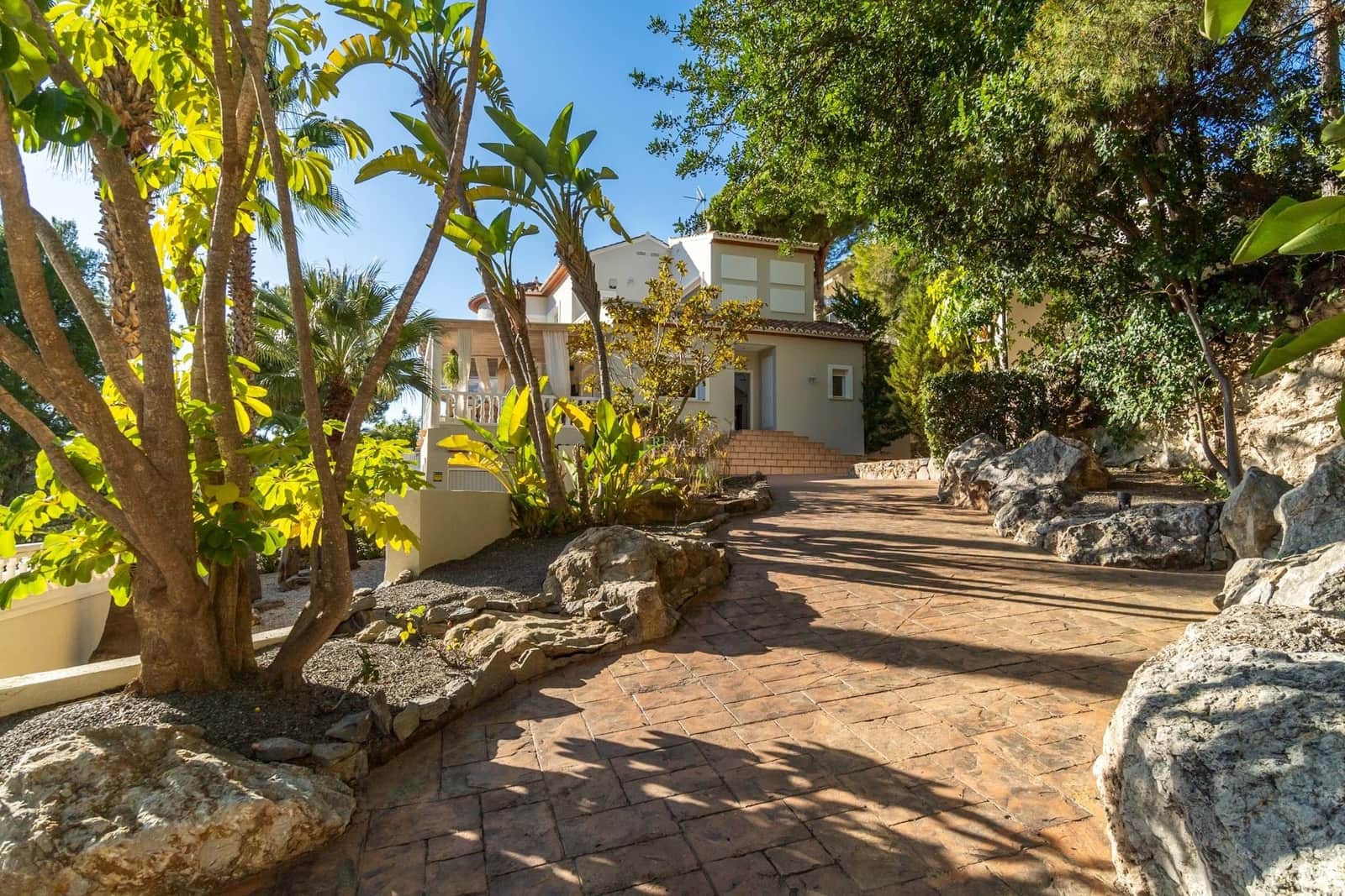 Chalet de 4 habitaciones en Altea en venta con piscina garaje - 1.100.000 € (Ref: 8555517)