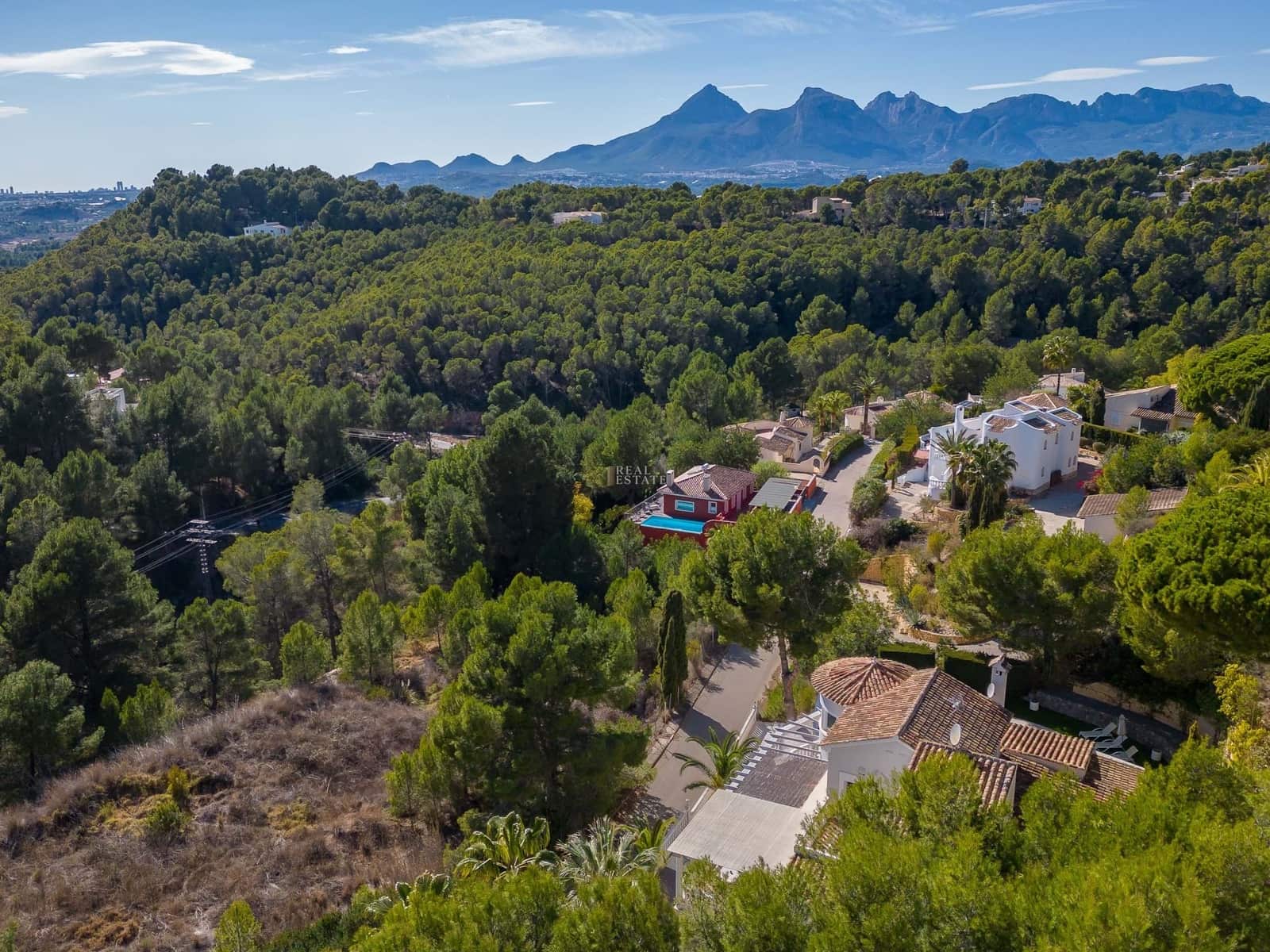 Chalet de 4 habitaciones en Altea en venta con piscina garaje - 1.100.000 € (Ref: 8555517)