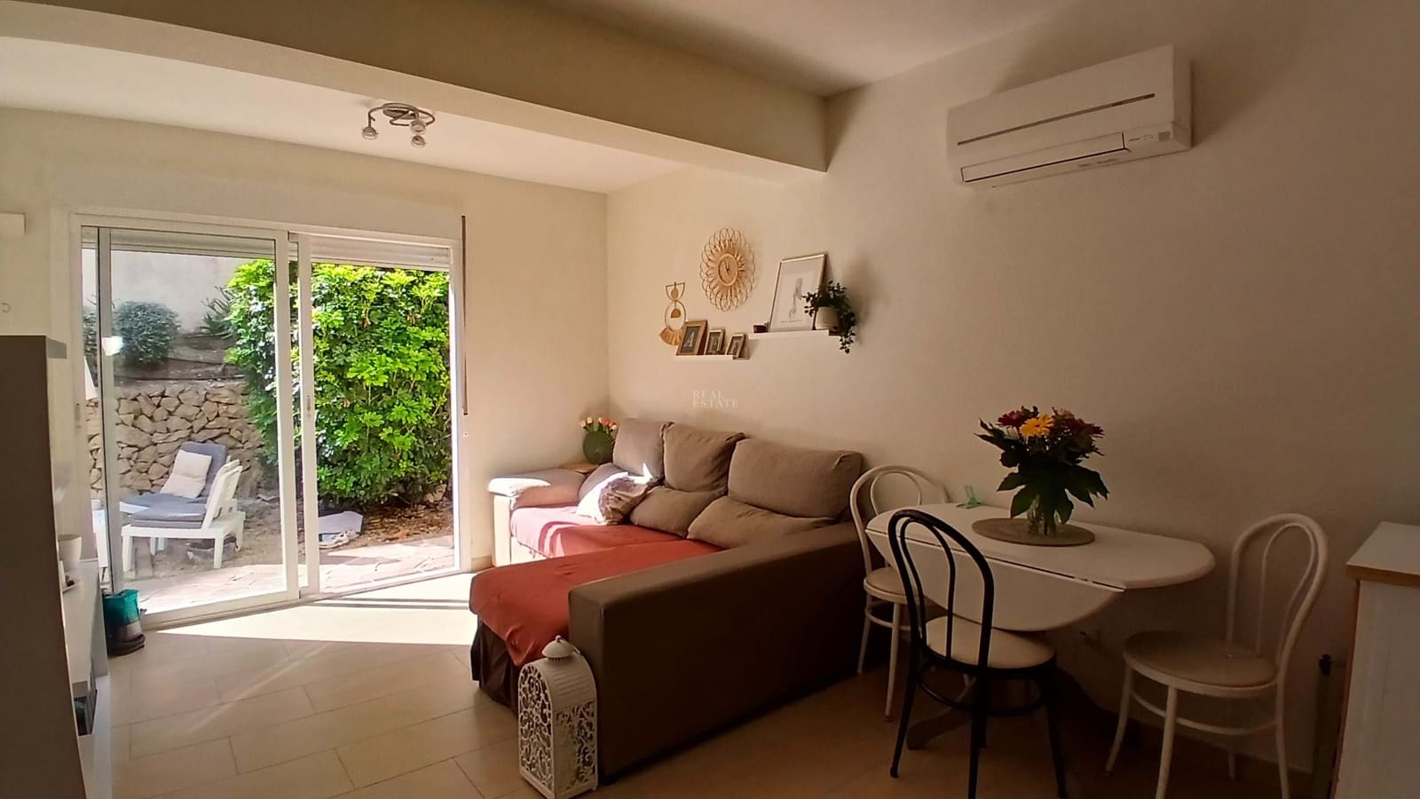 9 bedroom Villa for sale in Alfaz del Pi / L'Alfas del Pi with pool garage - € 799,950 (Ref: 8555552)