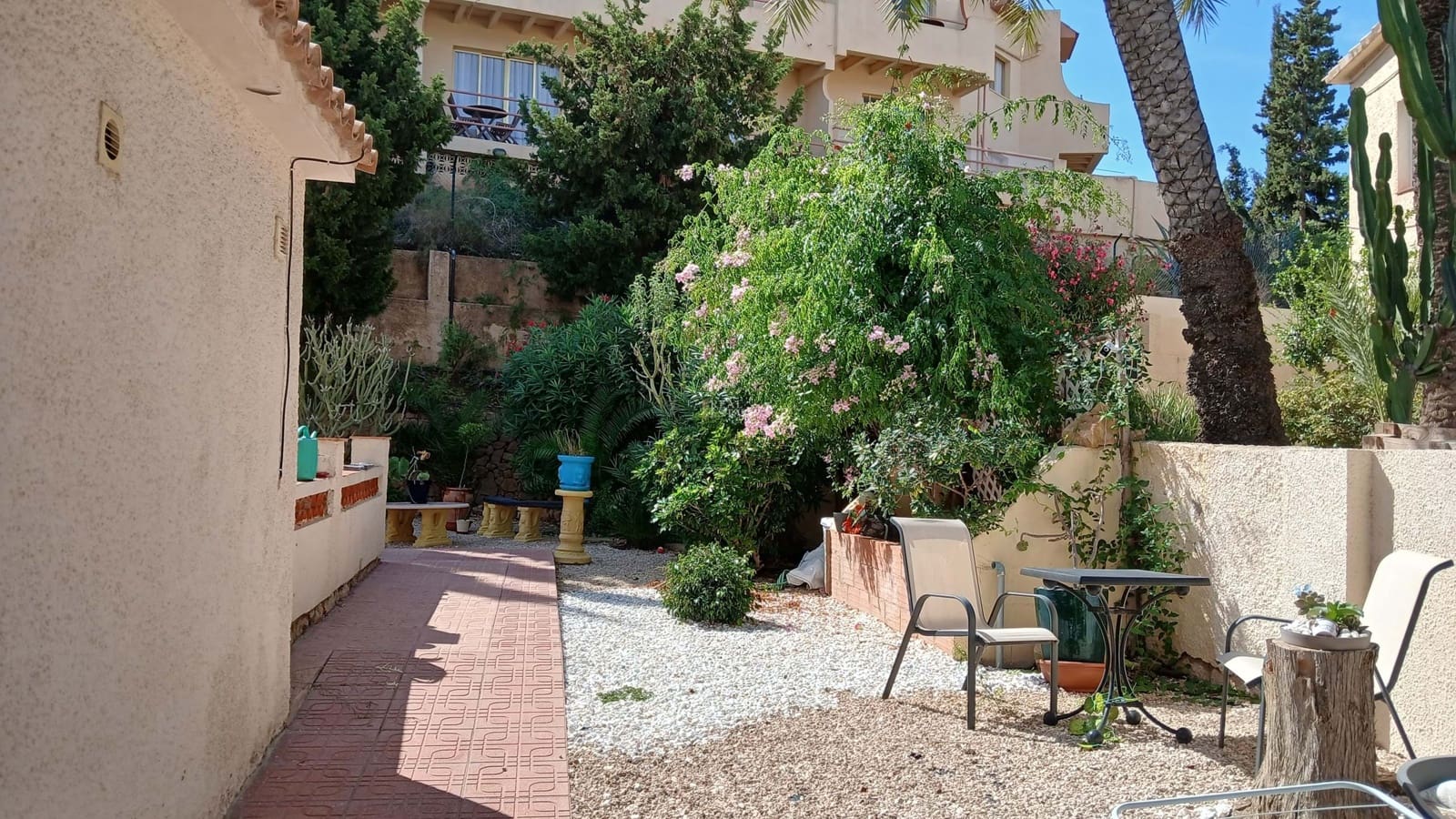 9 bedroom Villa for sale in Alfaz del Pi / L'Alfas del Pi with pool garage - € 799,950 (Ref: 8555552)