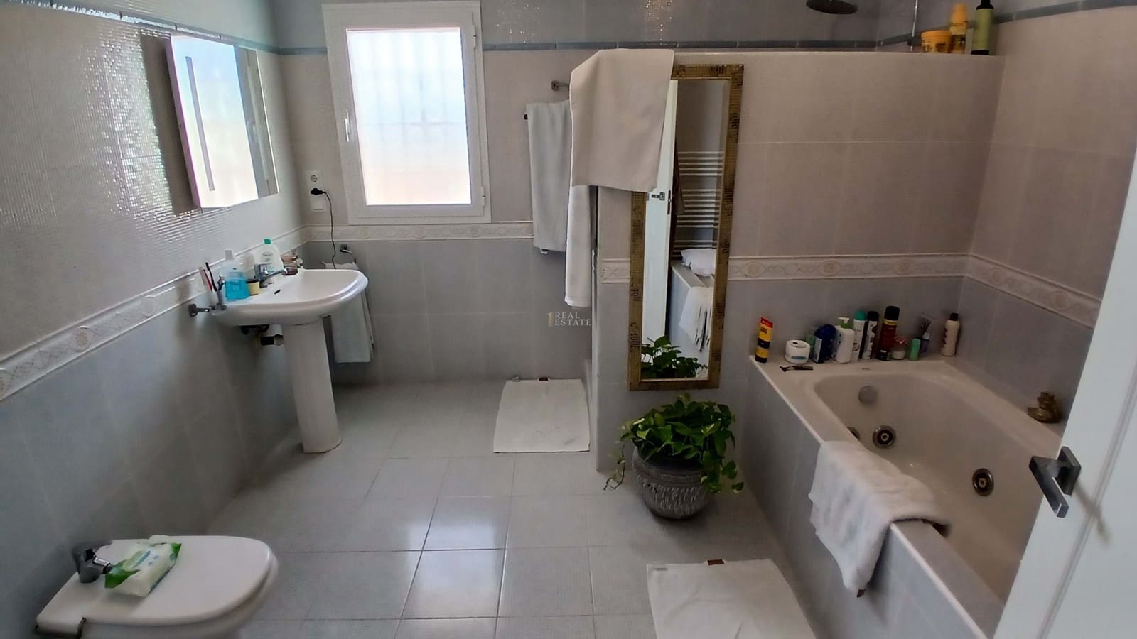 3 bedroom Villa for sale in Altea with pool garage - € 795,000 (Ref: 8625419)