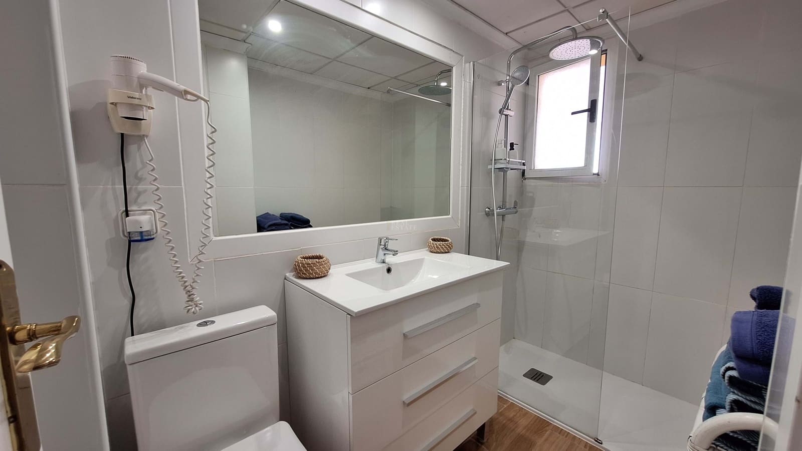 2 bedroom Apartment for sale in Calpe / Calp with pool - € 250,000 (Ref: 8688625)