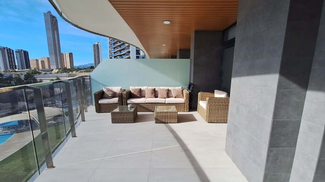 3 chambre Appartement à vendre à Benidorm avec piscine garage - 700 000 € (Ref: 8708284)