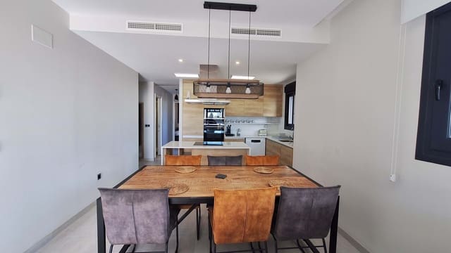 3 chambre Appartement à vendre à Benidorm avec piscine garage - 700 000 € (Ref: 8708284)