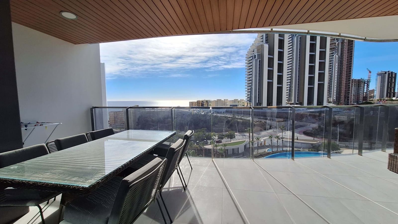 3 chambre Appartement à vendre à Benidorm avec piscine garage - 700 000 € (Ref: 8708284)