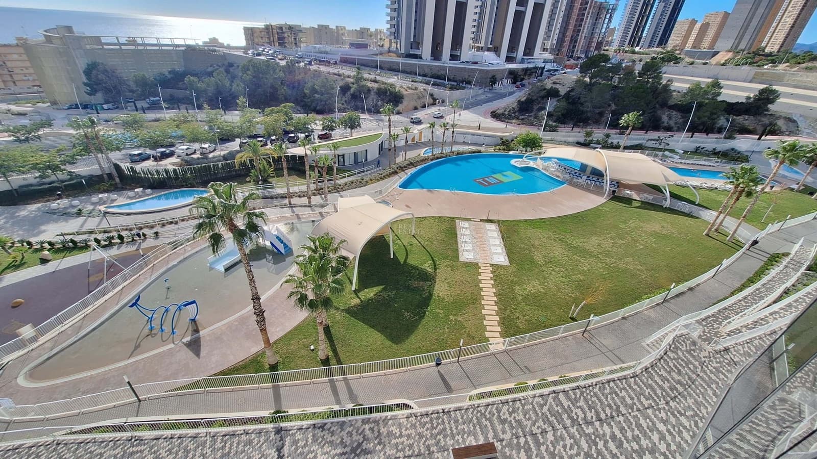 3 chambre Appartement à vendre à Benidorm avec piscine garage - 700 000 € (Ref: 8708284)