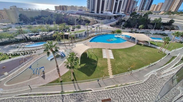 3 chambre Appartement à vendre à Benidorm avec piscine garage - 700 000 € (Ref: 8708284)