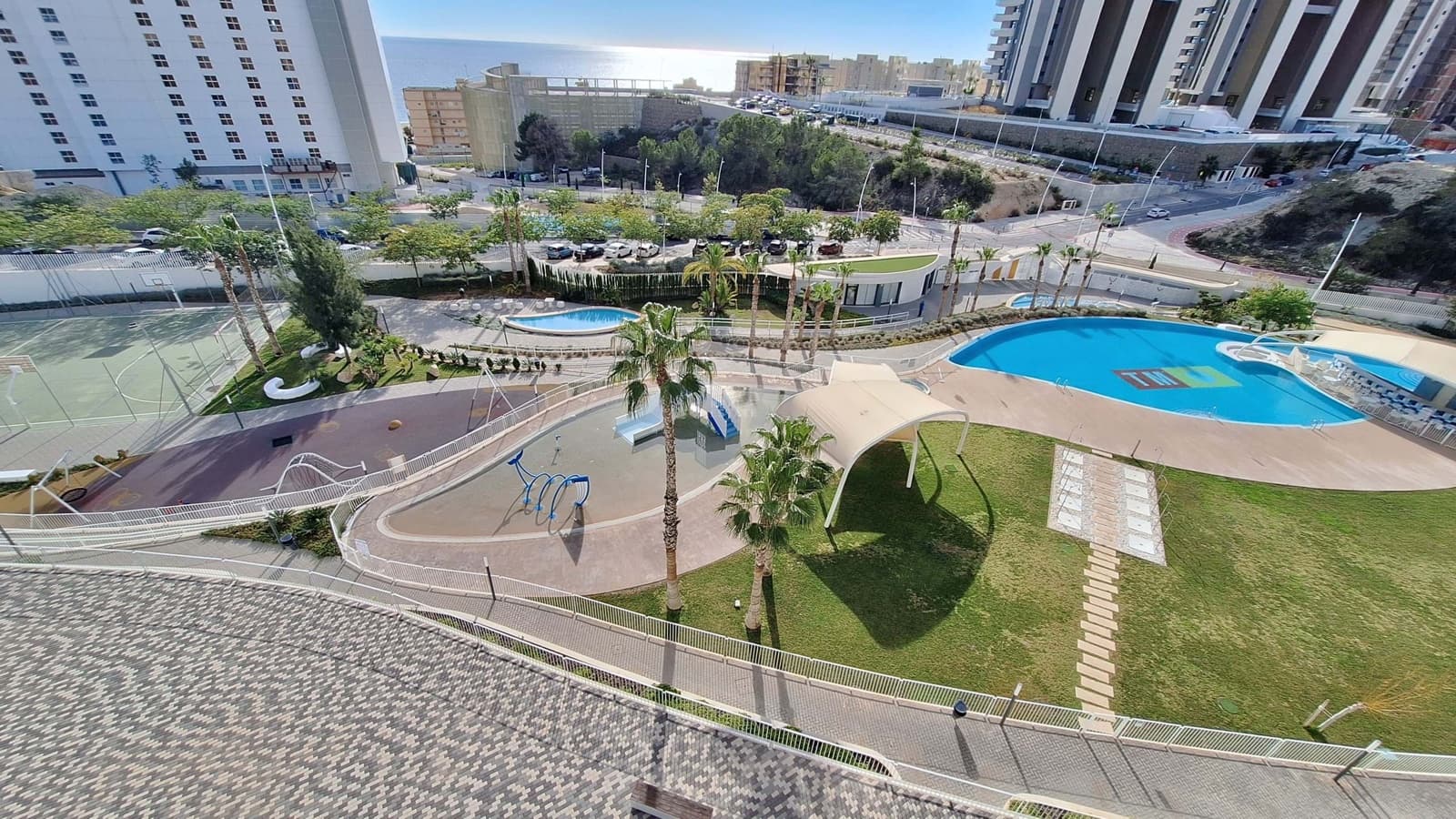 3 chambre Appartement à vendre à Benidorm avec piscine garage - 700 000 € (Ref: 8708284)