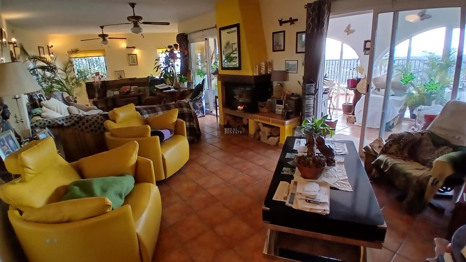 4 soveværelse Villa til salg i Callosa d'En Sarria med swimmingpool - € 470.000 (Ref: 8744685)