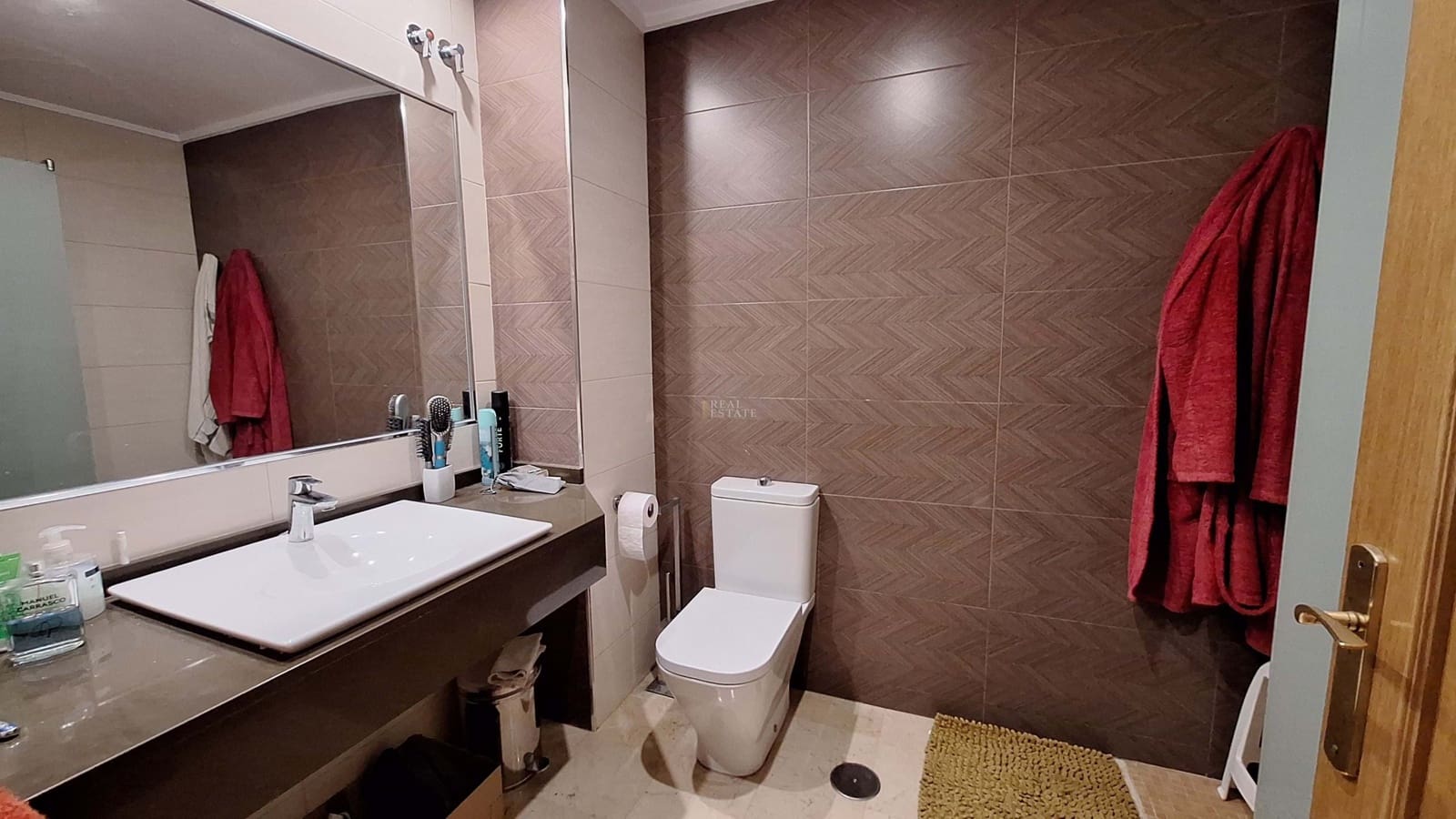 4 bedroom Townhouse for sale in La Nucia with garage - € 307,000 (Ref: 8744773)