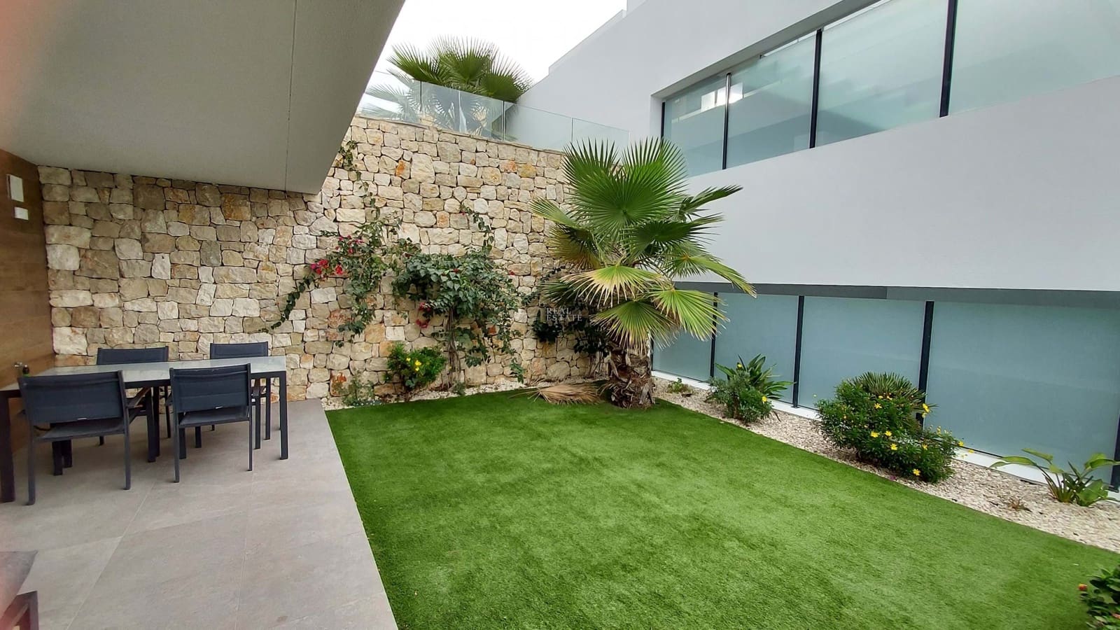 2 soveværelse Lejlighed til salg i Benitachell / Benitatxell med swimmingpool - € 355.000 (Ref: 8756962)