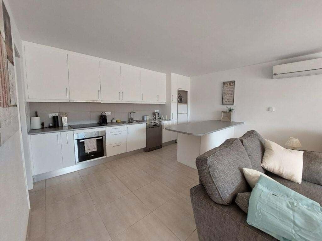 Chalet de 6 habitaciones en Alfaz del Pi / L'Alfàs del Pi en venta con piscina - 725.000 € (Ref: 8764524)