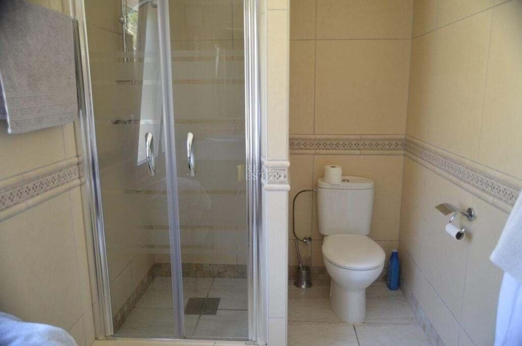 Chalet de 6 habitaciones en Alfaz del Pi / L'Alfàs del Pi en venta con piscina - 725.000 € (Ref: 8764524)