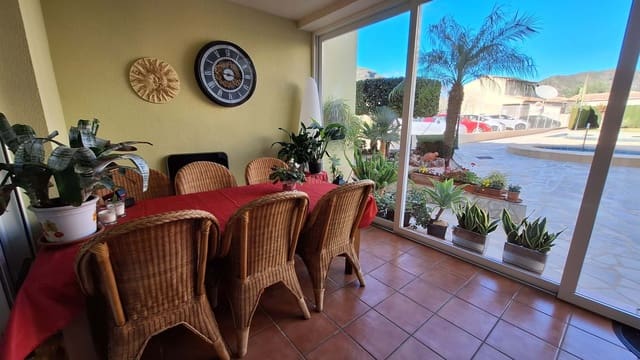 3 bedroom Townhouse for sale in Ráfol de Almunia with pool - € 245,000 (Ref: 8774642)