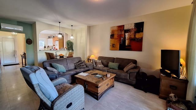 3 bedroom Townhouse for sale in Ráfol de Almunia with pool - € 245,000 (Ref: 8774642)