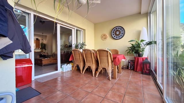 3 bedroom Townhouse for sale in Ráfol de Almunia with pool - € 245,000 (Ref: 8774642)