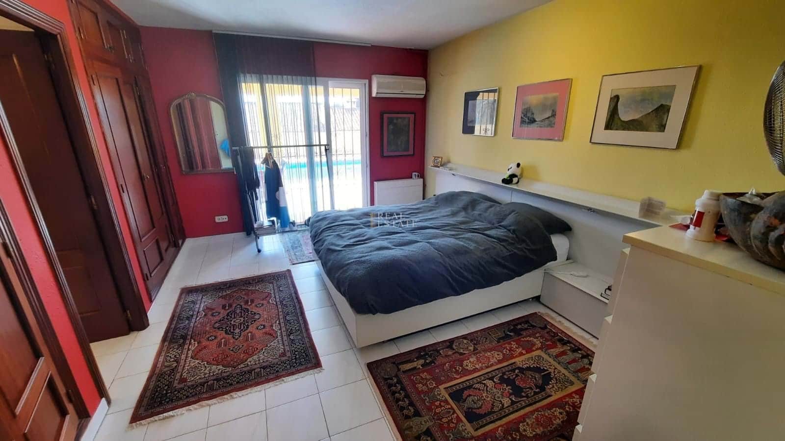 4 bedroom Villa for sale in Alfaz del Pi / L'Alfas del Pi with pool garage - € 725,000 (Ref: 8821636)